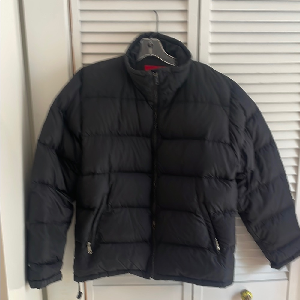 North Face Men’s Down Jacket, Medium, puffer Black. Gently worn condition.